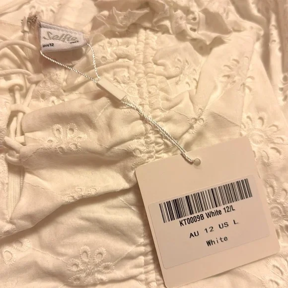 NWT SELFIE LESLIE La Quinta White Eyelet Lace Ruched Mini Dress w Puff Sleeves - Picture 13 of 16